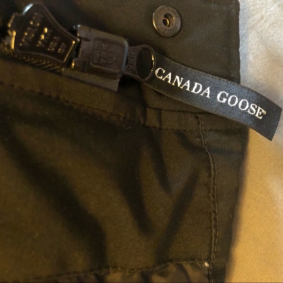 Canada Goose - Picture 4 of 5